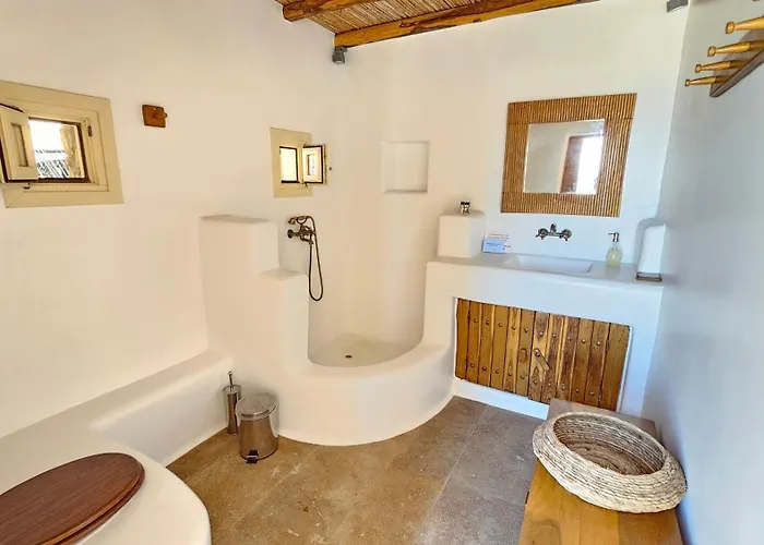 Yasmina Villa Túrlosz